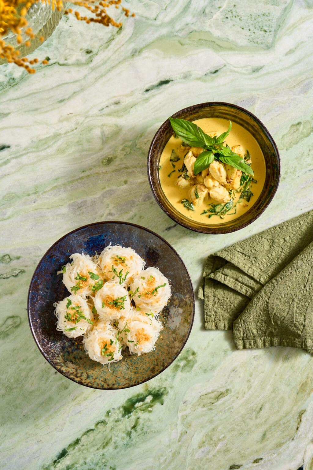 Rice Vermicelli With Crab Curry